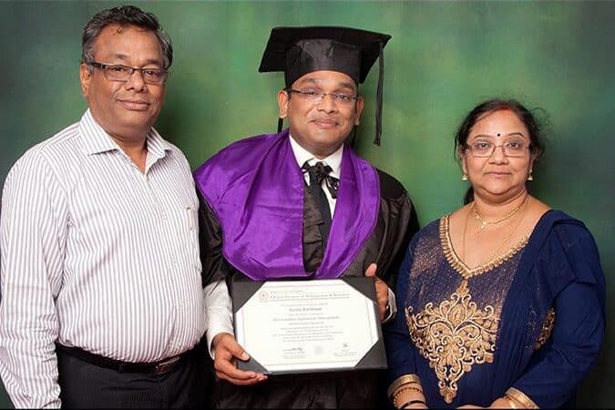 Navin Krishnan's Graduation Photo along with his parents